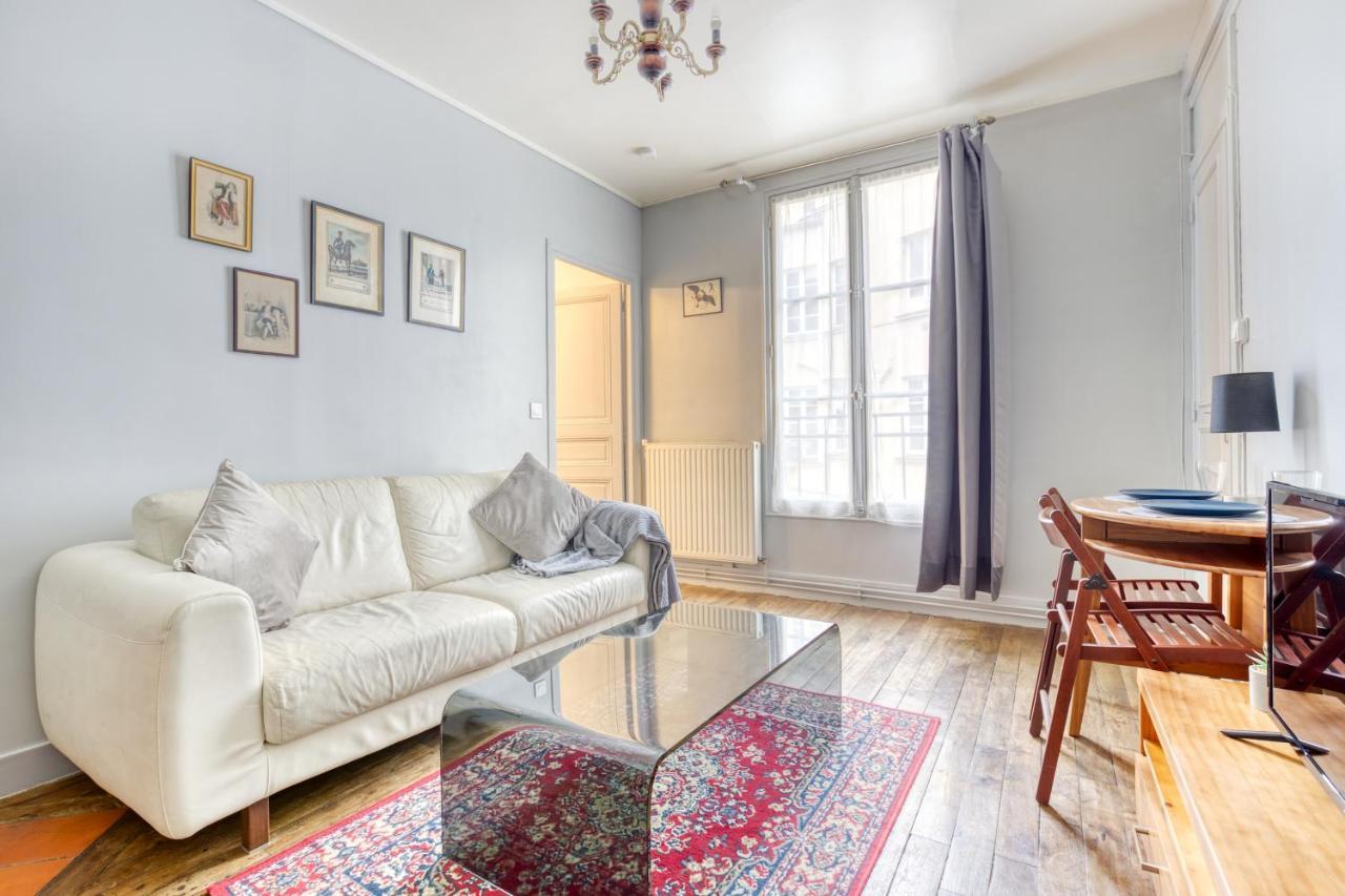 * Le Versaillais*2 Min A Pied Du Chateau Versailles Buitenkant foto