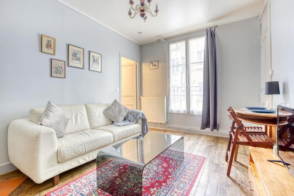* Le Versaillais*2 Min A Pied Du Chateau Versailles Kamer foto
